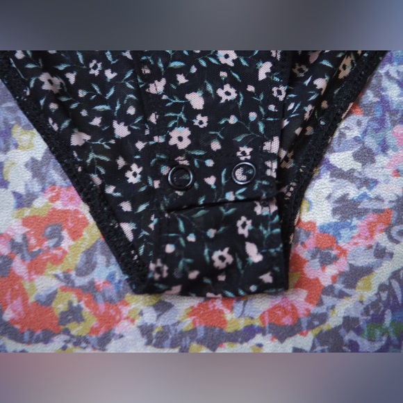 Floral mesh bodysuits - Picture 3 of 3